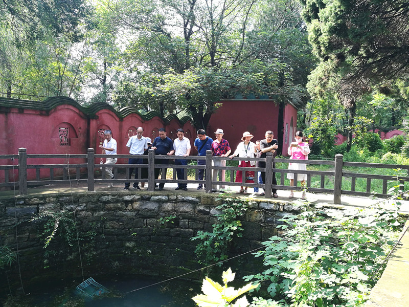 微信图片_202008041802161_副本.jpg
