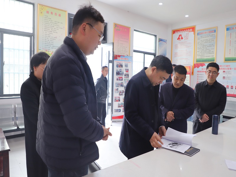 3.26杨主席调研路口基层协商.jpg